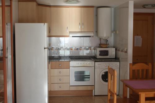 Residencial Pompeya Lek Apartment เพนิสโคลา ภายนอก รูปภาพ